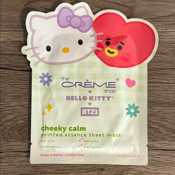 Hello Kitty Self Care Bundle 💖 Sleep Mask + Bath Bomb + Face Mask Gift Set - Picture 7 of 8
